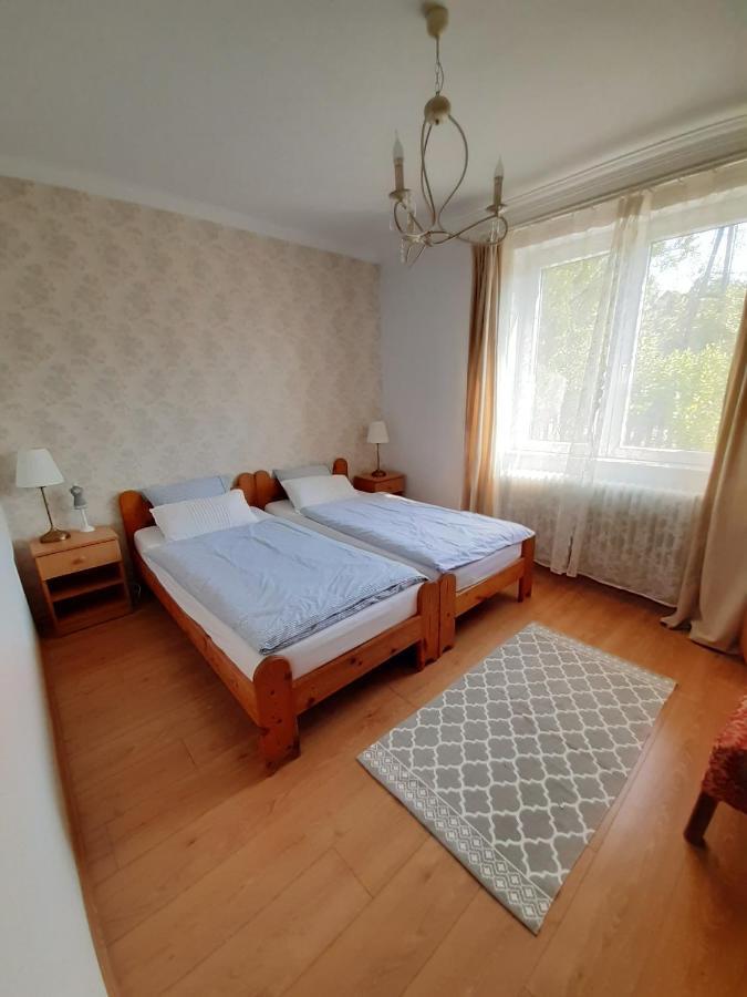 شقة Apartman Nikol تيهاني المظهر الخارجي الصورة